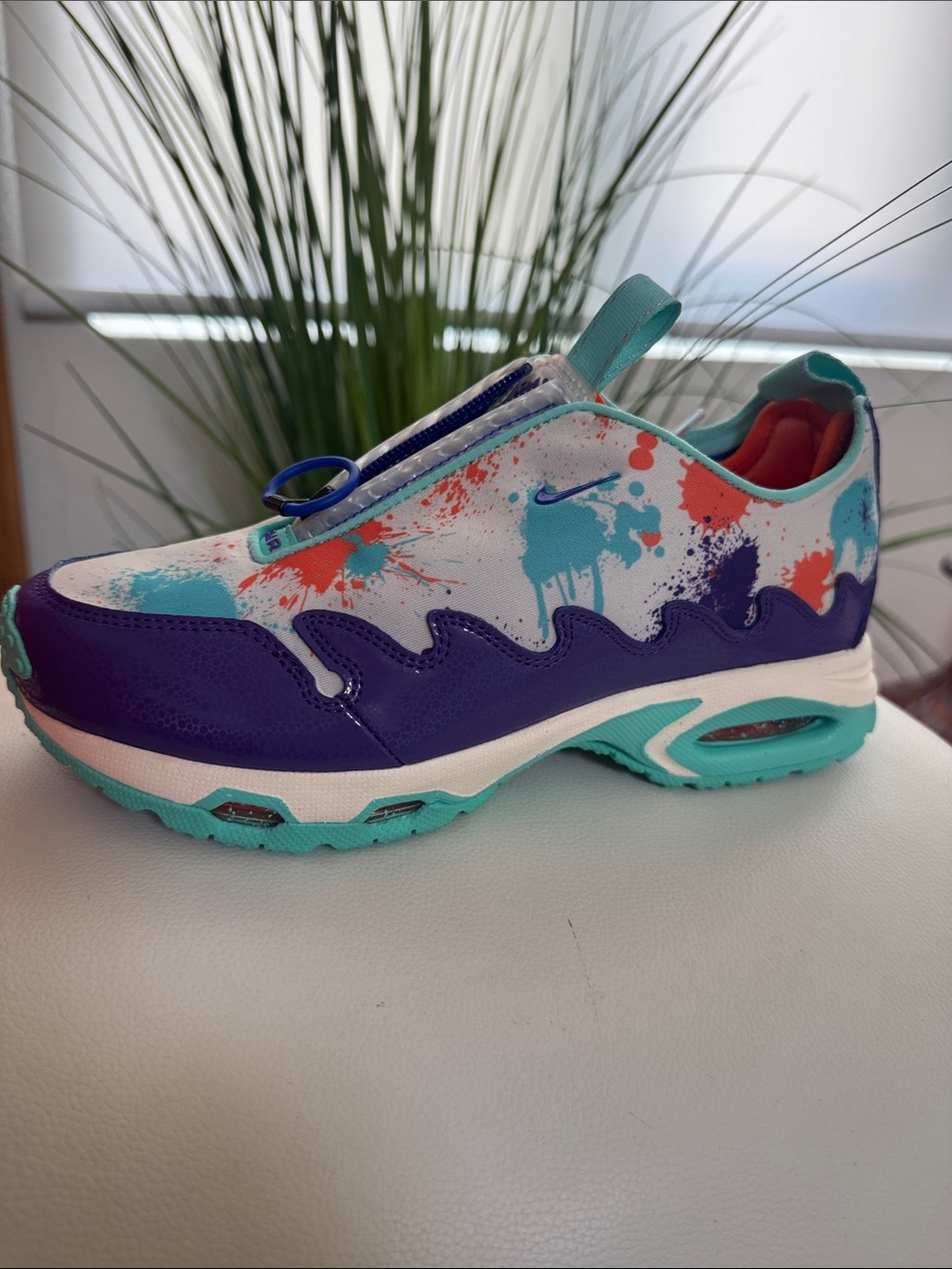NWOT-Nike Womens Air Sunder Max